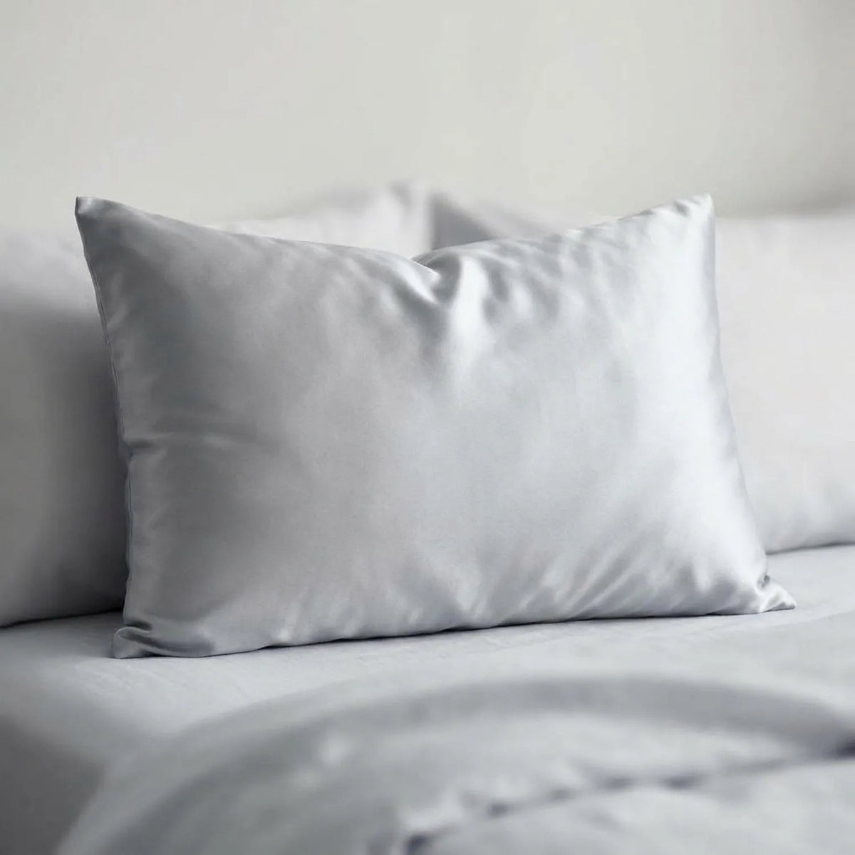 The Soft Drift Silk Pillowcase
