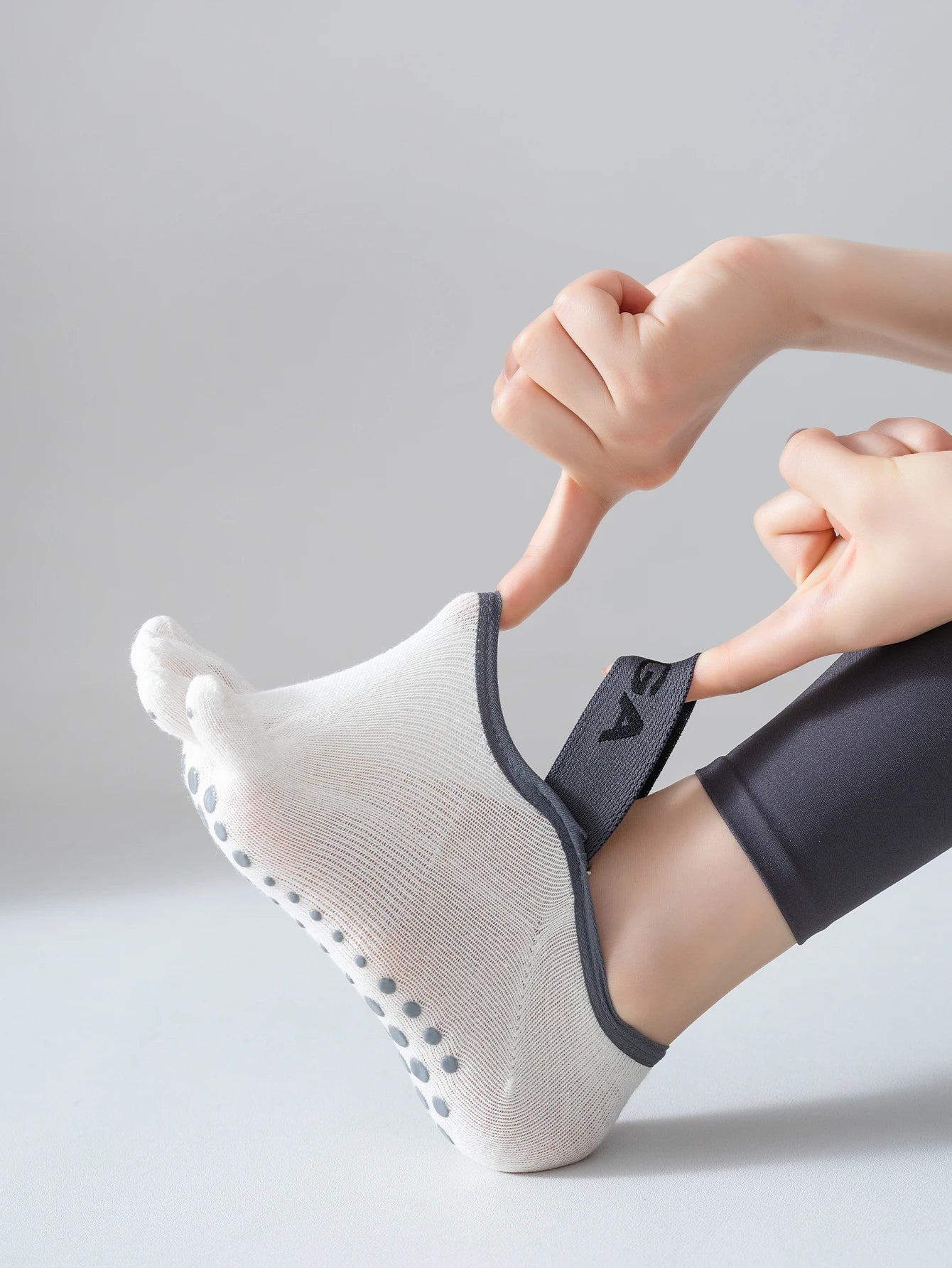 Women’s Anti-Slip Yoga Socks